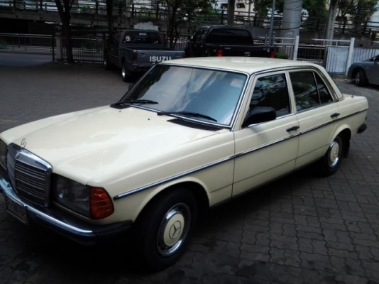 ขาย Benz W123 230E เครื่องเดิม LPG