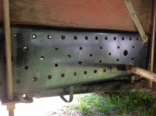 ขาย 6 ล้อ NMR -130 ปี 52 สวย ๆ ครับ ขาย 6 ล้อ NMR -130 ปี 52 สวย ๆ ครับ