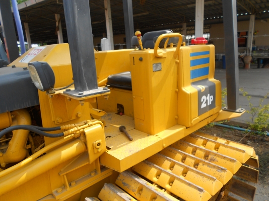 ขายรถแทรคเตอร์ D21P เก่านอก