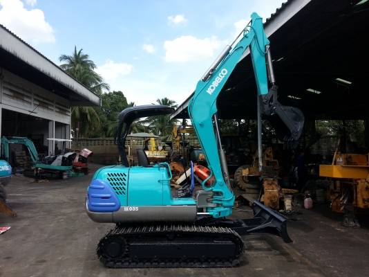 ขาย รถขุด KOBELC0 รุ่น SK035 แทร็กเหล็ก  มือสองญี่ปุ่น