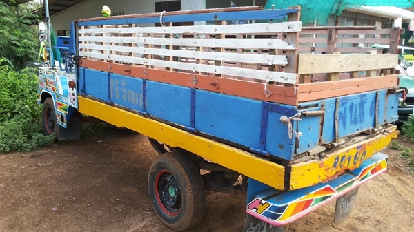 ***ขายแล้วครับขอบคุณ Truck2hand ขายแต๋น4ล้อ เครื่อง KUBOTA ET11 แรง เครื่องดีอึด สตาร์ทติดง่าย แรงดี ไม่จุกจิก เกียร์ดีไม่หลุด ช่วงล่างเดิม คัสซีหน้า4 คัสซีดี ไม่่ผุ กระบะพื้นไม้คอกไม้เตี้ย ยาว3.0ม.สภาพดี พื้นดีคอกดี รถใช้งานวิ่งงานปกติ เอกสารเล่มทะเบียนค