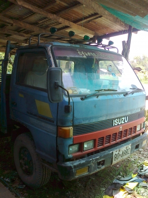 ขาย6ล้ออีซูสุNPR115ต่อรองได้ ขาย6ล้ออีซูสุNPR115ต่อรองได้