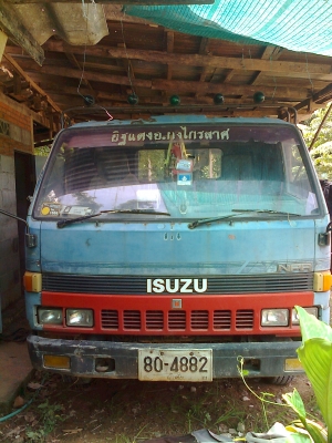 ขาย6ล้ออีซูสุNPR115ต่อรองได้