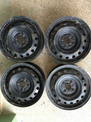 กะทะล้อพร้อมฝาครอบ ขนาด15" กะทะล้อพร้อมฝาครอบ ขนาด15"