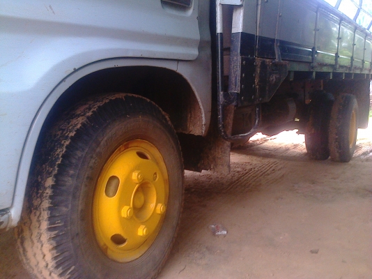 หกล้อ อีซูซุ TL85 สภาพดีคู่เดิม รถไทบ้านแท้ๆ ราคา198,000บ เล่มทะเบียนพร้อมโอน