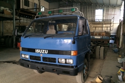 ขาย ISUZU NPR หัวบี๊บสวยๆ NPR59P เครื่อง 120แรง 4BG1 จดปี40