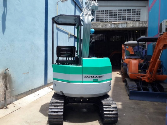 ขาย รถขุด KOMATSU รุ่น PC28UU-1- มือสองญี่ปุ่น ขาย รถขุด KOMATSU รุ่น PC28UU-1- มือสองญี่ปุ่น