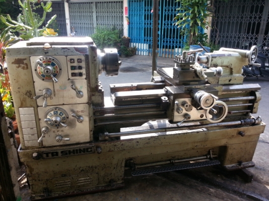 ขายเครื่องกลึง 6 ฟุตนิ้วมิลไม่ต้องเปียนเฟือง
