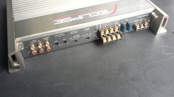 แอมป์ 4Ch ของ Eclipse รุ่น E404M สภาพสวย เสียงดี มือสองญี่ปุ่น แอมป์ 4Ch ของ Eclipse รุ่น E404M สภาพสวย เสียงดี มือสองญี่ปุ่น