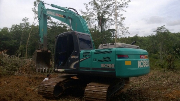 รถแบคโฮ KOBELCO YN - 12 ( รถทำงาน 8,xxx ซม. ) สนใจติดต่อ 081 - 6079515 รถแบคโฮ KOBELCO YN - 12 ( รถทำงาน 8,xxx ซม. ) สนใจติดต่อ 081 - 6079515