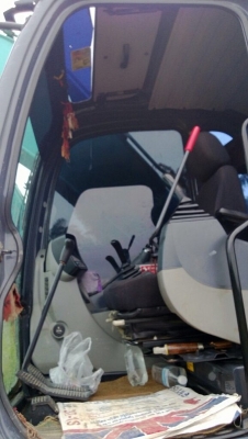 รถแบคโฮ KOBELCO YN - 12 ( รถทำงาน 8,xxx ซม. ) สนใจติดต่อ 081 - 6079515 รถแบคโฮ KOBELCO YN - 12 ( รถทำงาน 8,xxx ซม. ) สนใจติดต่อ 081 - 6079515