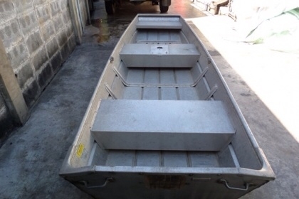 ขายเรือปิเนียม LANDUA 12 ฟุต พร้อมเครื่อง MERCURY 5 แรง นำเข้าจากญี่ปุ่น ราคา 42,000