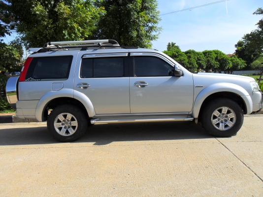 2008 FORD EVEREST 2.5  2WD  โฉมปี 07-12 เกียร์ธรรมดา สภาพดี  เครื่องแรงมาก