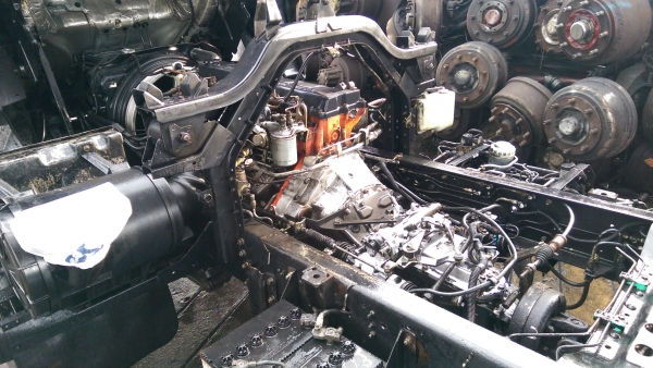 isuzu deca 195  รถนอกสวยๆ