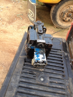 ขายปั้มไฮโดลิคnachi pvd3b ใส่รถขุดsk75