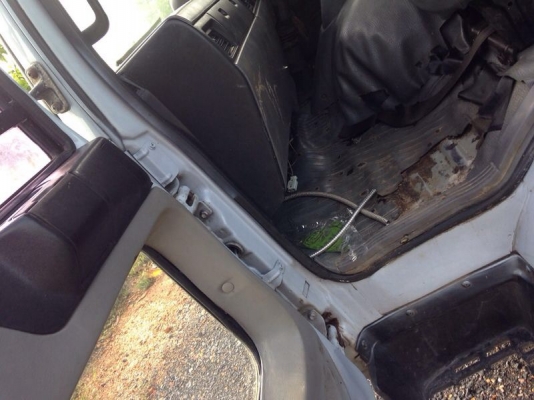 รถฮีโน่ 6 ล้อ ตู้เย็น FC4J 145 แรงม้า. สนใจติดต่อ 081 - 6079515 รถฮีโน่ 6 ล้อ ตู้เย็น FC4J 145 แรงม้า. สนใจติดต่อ 081 - 6079515