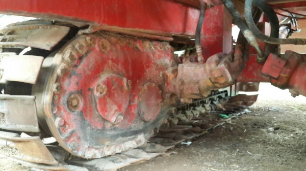 ขายรถเกี่ยว ศักดิ์พัฒนา ช่วงล่าง12 ปั๊มไดกิ้นเบอร์23 เครื่องดี อีซูซุ เทอร์โบว์ สภาพพร้อมใช้ งาน ช่วงล่างเต็มโซ่ดีสภาพพร้อมเกี่ยว ขายรถเกี่ยว ศักดิ์พัฒนา ช่วงล่าง12 ปั๊มไดกิ้นเบอร์23 เครื่องดี อีซูซุ เทอร์โบว์ สภาพพร้อมใช้ งาน ช่วงล่างเต็มโซ่ดีสภาพพร้อมเกี่ยว