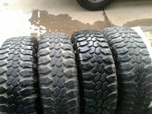 ขายยาง MAXXIS mud ขนาด 265/75/16  สวยๆเลยครับ