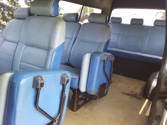 TOYOYA แกรน ตัวยาว หลังคาสูง TOYOYA แกรน ตัวยาว หลังคาสูง