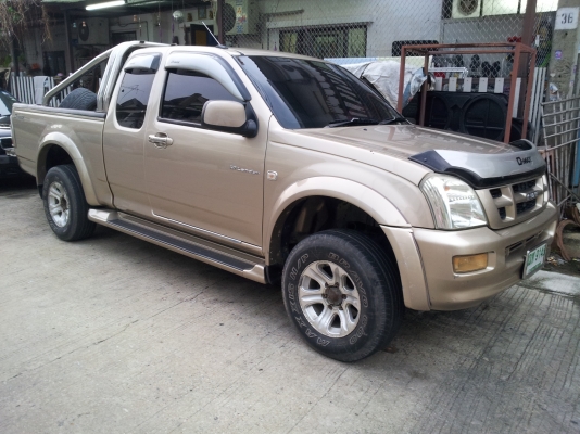 DMAX HILANDER ตัวสูง แคป ออโต้ พาวเวอร์