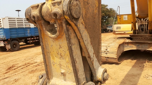 **1,000,000 บ.ต่อรอง**ขายแบ็คโฮ KOMATSU PC200-6 S.No.C11414 ปี2002 เครื่องเดิมปั้มเดิม ไฟฟ้าตัดบางจุด เครื่อง CUMMINS 6สูบ แน่นๆ แรงดี อึดดี ทน ไม่จุกจิก ปั้มดี แรง ทำงานดี ไม่โหลด บูมอาร์มสวย ไม่ปะไม่ดาม ไม่มีร้าว บุ้งกี๋ดีไม่ผุ บูท/สลัก ดี แน่นดี เอวดี **1,000,000 บ.ต่อรอง**ขายแบ็คโฮ KOMATSU PC200-6 S.No.C11414 ปี2002 เครื่องเดิมปั้มเดิม ไฟฟ้าตัดบางจุด เครื่อง CUMMINS 6สูบ แน่นๆ แรงดี อึดดี ทน ไม่จุกจิก ปั้มดี แรง ทำงานดี ไม่โหลด บูมอาร์มสวย ไม่ปะไม่ดาม ไม่มีร้าว บุ้งกี๋ดีไม่ผุ บูท/สลัก ดี แน่นดี เอวดี