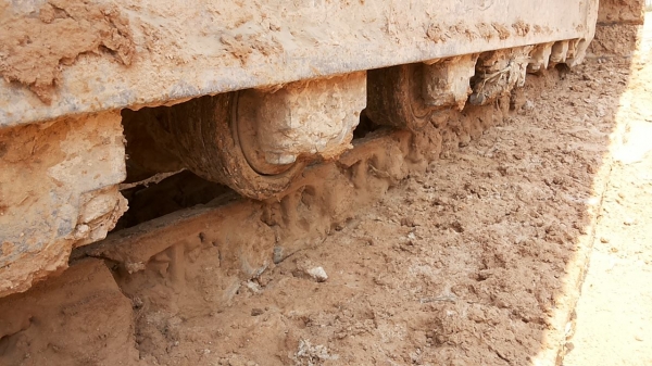 **1,000,000 บ.ต่อรอง**ขายแบ็คโฮ KOMATSU PC200-6 S.No.C11414 ปี2002 เครื่องเดิมปั้มเดิม ไฟฟ้าตัดบางจุด เครื่อง CUMMINS 6สูบ แน่นๆ แรงดี อึดดี ทน ไม่จุกจิก ปั้มดี แรง ทำงานดี ไม่โหลด บูมอาร์มสวย ไม่ปะไม่ดาม ไม่มีร้าว บุ้งกี๋ดีไม่ผุ บูท/สลัก ดี แน่นดี เอวดี **1,000,000 บ.ต่อรอง**ขายแบ็คโฮ KOMATSU PC200-6 S.No.C11414 ปี2002 เครื่องเดิมปั้มเดิม ไฟฟ้าตัดบางจุด เครื่อง CUMMINS 6สูบ แน่นๆ แรงดี อึดดี ทน ไม่จุกจิก ปั้มดี แรง ทำงานดี ไม่โหลด บูมอาร์มสวย ไม่ปะไม่ดาม ไม่มีร้าว บุ้งกี๋ดีไม่ผุ บูท/สลัก ดี แน่นดี เอวดี