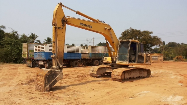 **1,000,000 บ.ต่อรอง**ขายแบ็คโฮ KOMATSU PC200-6 S.No.C11414 ปี2002 เครื่องเดิมปั้มเดิม ไฟฟ้าตัดบางจุด เครื่อง CUMMINS 6สูบ แน่นๆ แรงดี อึดดี ทน ไม่จุกจิก ปั้มดี แรง ทำงานดี ไม่โหลด บูมอาร์มสวย ไม่ปะไม่ดาม ไม่มีร้าว บุ้งกี๋ดีไม่ผุ บูท/สลัก ดี แน่นดี เอวดี **1,000,000 บ.ต่อรอง**ขายแบ็คโฮ KOMATSU PC200-6 S.No.C11414 ปี2002 เครื่องเดิมปั้มเดิม ไฟฟ้าตัดบางจุด เครื่อง CUMMINS 6สูบ แน่นๆ แรงดี อึดดี ทน ไม่จุกจิก ปั้มดี แรง ทำงานดี ไม่โหลด บูมอาร์มสวย ไม่ปะไม่ดาม ไม่มีร้าว บุ้งกี๋ดีไม่ผุ บูท/สลัก ดี แน่นดี เอวดี