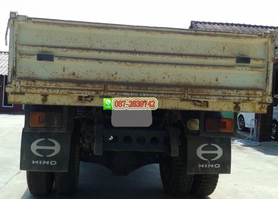 ขายรถดั้มพ์ 6 ล้อ ขนาดใหญ่ ไมล์ 3X,XXX กม.  HINO 220 แรงม้า