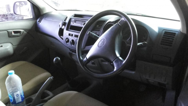 **335,000 บ.ต่อรอง**ขายกระบะแค็ป TOYOTA HILUX VIGO 2.5J ปี51/08 เครื่องเดิมเกียร์เดิม ไมล์12x,xxx เครื่องแน่น แรง ไม่มีเยิ้ม เกียร์ไม่มีหอน ช่วงล่างหนึบคัสซีสวยเดิมๆไม่มีสนิม กระบะสวยมีพื้นปูกระบะ หน้า-หลังเดิมๆไม่เคยชนหนัก ภายในสวยคอนโซลเต็ม พ.พาวเวอร์ ก