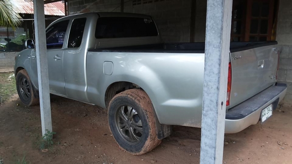 **335,000 บ.ต่อรอง**ขายกระบะแค็ป TOYOTA HILUX VIGO 2.5J ปี51/08 เครื่องเดิมเกียร์เดิม ไมล์12x,xxx เครื่องแน่น แรง ไม่มีเยิ้ม เกียร์ไม่มีหอน ช่วงล่างหนึบคัสซีสวยเดิมๆไม่มีสนิม กระบะสวยมีพื้นปูกระบะ หน้า-หลังเดิมๆไม่เคยชนหนัก ภายในสวยคอนโซลเต็ม พ.พาวเวอร์ ก