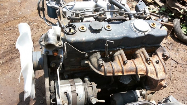 **55,000 บ.ต่อรอง**ขายเครื่องยนต์ พร้อมใบคุมเครื่อง ISUZU 4BD1-115HP 4สูบ ยกลงจาก NPR115 เครื่องแน่นๆ แห้งๆ สตาร์ทติดง่าย ไม่หลวมไม่เยิ้ม สภาพพร้อมใช้งาน ไม่มีเกียร์นะครับ สภาพ90\% พร้อมใช้งาน ราคาต่อรองได้นิดหน่อยเด้อ พี่น้องครับ **55,000 บ.ต่อรอง**ขายเครื่องยนต์ พร้อมใบคุมเครื่อง ISUZU 4BD1-115HP 4สูบ ยกลงจาก NPR115 เครื่องแน่นๆ แห้งๆ สตาร์ทติดง่าย ไม่หลวมไม่เยิ้ม สภาพพร้อมใช้งาน ไม่มีเกียร์นะครับ สภาพ90\% พร้อมใช้งาน ราคาต่อรองได้นิดหน่อยเด้อ พี่น้องครับ