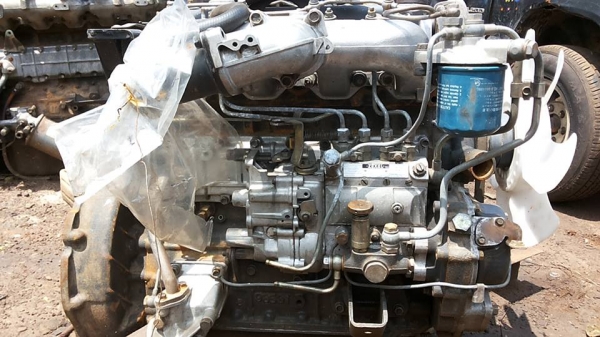 **55,000 บ.ต่อรอง**ขายเครื่องยนต์ พร้อมใบคุมเครื่อง ISUZU 4BD1-115HP 4สูบ ยกลงจาก NPR115 เครื่องแน่นๆ แห้งๆ สตาร์ทติดง่าย ไม่หลวมไม่เยิ้ม สภาพพร้อมใช้งาน ไม่มีเกียร์นะครับ สภาพ90\% พร้อมใช้งาน ราคาต่อรองได้นิดหน่อยเด้อ พี่น้องครับ **55,000 บ.ต่อรอง**ขายเครื่องยนต์ พร้อมใบคุมเครื่อง ISUZU 4BD1-115HP 4สูบ ยกลงจาก NPR115 เครื่องแน่นๆ แห้งๆ สตาร์ทติดง่าย ไม่หลวมไม่เยิ้ม สภาพพร้อมใช้งาน ไม่มีเกียร์นะครับ สภาพ90\% พร้อมใช้งาน ราคาต่อรองได้นิดหน่อยเด้อ พี่น้องครับ