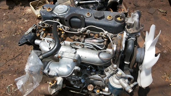 **55,000 บ.ต่อรอง**ขายเครื่องยนต์ พร้อมใบคุมเครื่อง ISUZU 4BD1-115HP 4สูบ ยกลงจาก NPR115 เครื่องแน่นๆ แห้งๆ สตาร์ทติดง่าย ไม่หลวมไม่เยิ้ม สภาพพร้อมใช้งาน ไม่มีเกียร์นะครับ สภาพ90\% พร้อมใช้งาน ราคาต่อรองได้นิดหน่อยเด้อ พี่น้องครับ **55,000 บ.ต่อรอง**ขายเครื่องยนต์ พร้อมใบคุมเครื่อง ISUZU 4BD1-115HP 4สูบ ยกลงจาก NPR115 เครื่องแน่นๆ แห้งๆ สตาร์ทติดง่าย ไม่หลวมไม่เยิ้ม สภาพพร้อมใช้งาน ไม่มีเกียร์นะครับ สภาพ90\% พร้อมใช้งาน ราคาต่อรองได้นิดหน่อยเด้อ พี่น้องครับ