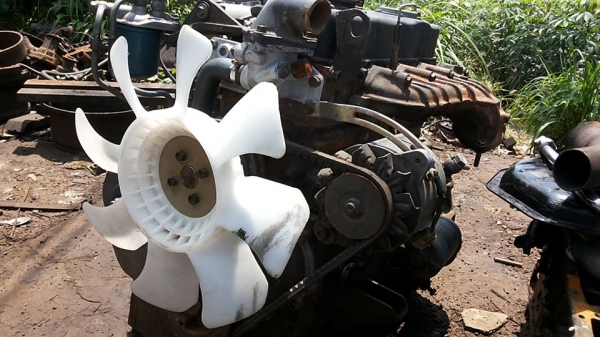 **55,000 บ.ต่อรอง**ขายเครื่องยนต์ พร้อมใบคุมเครื่อง ISUZU 4BD1-115HP 4สูบ ยกลงจาก NPR115 เครื่องแน่นๆ แห้งๆ สตาร์ทติดง่าย ไม่หลวมไม่เยิ้ม สภาพพร้อมใช้งาน ไม่มีเกียร์นะครับ สภาพ90\% พร้อมใช้งาน ราคาต่อรองได้นิดหน่อยเด้อ พี่น้องครับ **55,000 บ.ต่อรอง**ขายเครื่องยนต์ พร้อมใบคุมเครื่อง ISUZU 4BD1-115HP 4สูบ ยกลงจาก NPR115 เครื่องแน่นๆ แห้งๆ สตาร์ทติดง่าย ไม่หลวมไม่เยิ้ม สภาพพร้อมใช้งาน ไม่มีเกียร์นะครับ สภาพ90\% พร้อมใช้งาน ราคาต่อรองได้นิดหน่อยเด้อ พี่น้องครับ