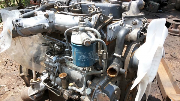 **55,000 บ.ต่อรอง**ขายเครื่องยนต์ พร้อมใบคุมเครื่อง ISUZU 4BD1-115HP 4สูบ ยกลงจาก NPR115 เครื่องแน่นๆ แห้งๆ สตาร์ทติดง่าย ไม่หลวมไม่เยิ้ม สภาพพร้อมใช้งาน ไม่มีเกียร์นะครับ สภาพ90\% พร้อมใช้งาน ราคาต่อรองได้นิดหน่อยเด้อ พี่น้องครับ **55,000 บ.ต่อรอง**ขายเครื่องยนต์ พร้อมใบคุมเครื่อง ISUZU 4BD1-115HP 4สูบ ยกลงจาก NPR115 เครื่องแน่นๆ แห้งๆ สตาร์ทติดง่าย ไม่หลวมไม่เยิ้ม สภาพพร้อมใช้งาน ไม่มีเกียร์นะครับ สภาพ90\% พร้อมใช้งาน ราคาต่อรองได้นิดหน่อยเด้อ พี่น้องครับ