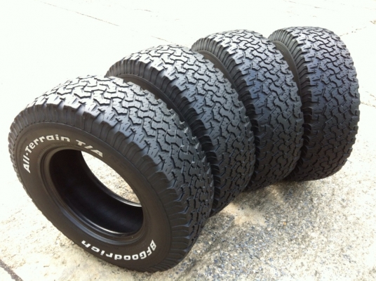 ขายยาง BF Goodrich All-terrain ขนาด 265 75 r16 ปี 3011