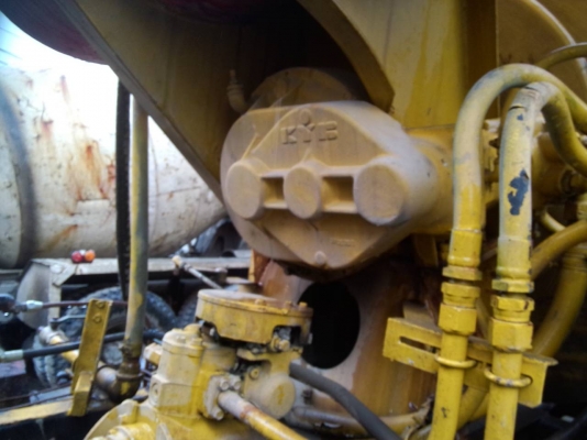 ขายด่วนครับ รถโม่ปูน โม่ตรงครับ มี จำนวน 5 คัน ครับให้เลือก รถสวยๆๆพร้อมใช้งานครับ เอกสารพร้อมเลยครับ