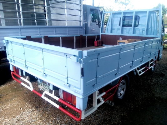 4 ล้อบรรทุก  *ไม่ติดเวลา*  ISUZU   NKR 88 แรงม้า *ยาว3.20ม.*  รถสวยเดิม+สวยจริง * สภาพพร้อมใช้งาน * มีเล่มพร้อม *