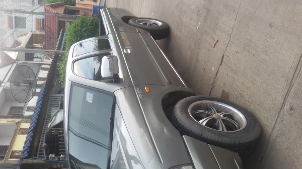 รุ่น2500XLTสภาพดีมาก ถูกๆ