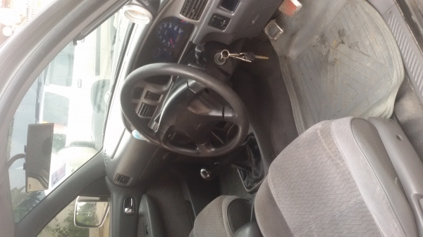 รุ่น2500XLTสภาพดีมาก ถูกๆ