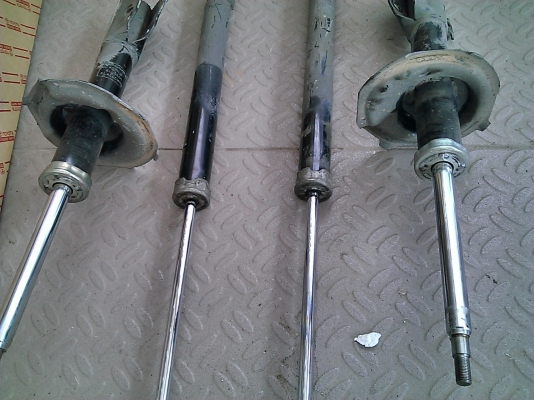 โช้ค Vios 2003 4 ต้น