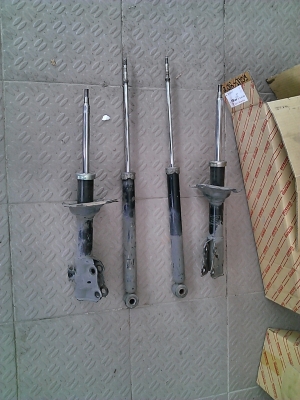 โช้ค Vios 2003 4 ต้น