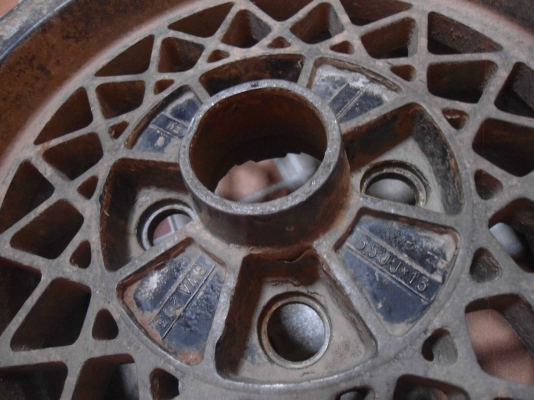 ขายเศษแม็ก Medin ITALY 1วง  ขอบ 13 ปี 78