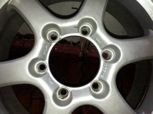 ขายล้อนอก 6 รู 7 x 16 ขายล้อนอก 6 รู 7 x 16