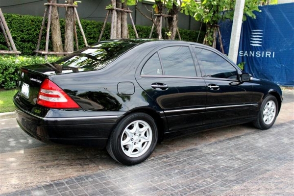 2004 BENZ C180 2.0 Elegance มือเดียว ออกรถที่ Daimlerchrysler เจ้าของขายเอง