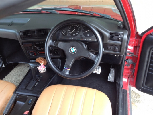 ขาย BMW E30 COUPE สวยๆสีสันสดใส ขาย BMW E30 COUPE สวยๆสีสันสดใส