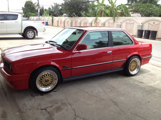 ขาย BMW E30 COUPE สวยๆสีสันสดใส ขาย BMW E30 COUPE สวยๆสีสันสดใส