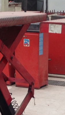 ขายลิฟท์ เอ็กซ์ ยี่ห้อ RVA ยกสูง รับน้ำหนัก 3 ตัน ของญี่ปุ่นมืองสอง