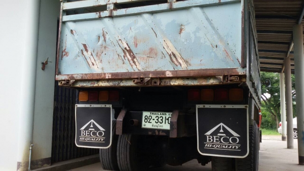 ขายดาวน์อีซูซุ 240 ตัววาย กระสามมิตร ดั๊ม ราคา 1,100,000 บาท ขายดาวน์อีซูซุ 240 ตัววาย กระสามมิตร ดั๊ม ราคา 1,100,000 บาท