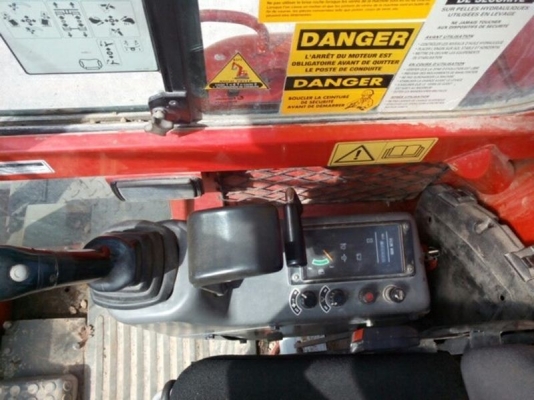 ขาย YANMAR B25V CE1D500165 ขาย YANMAR B25V CE1D500165